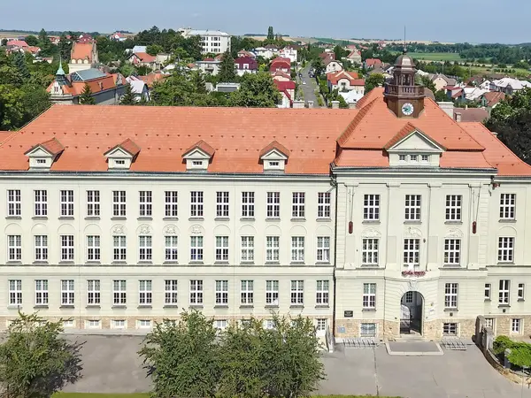 Fotografie školy "Gymnázium Český Brod"