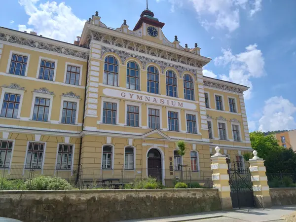 Fotografie školy "Gymnázium Prachatice"