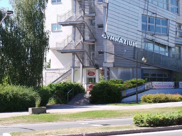 Fotografie školy "Gymnázium a Obchodní akademie, Orlová"