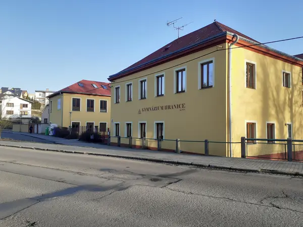 Fotografie školy "Gymnázium Hranice"