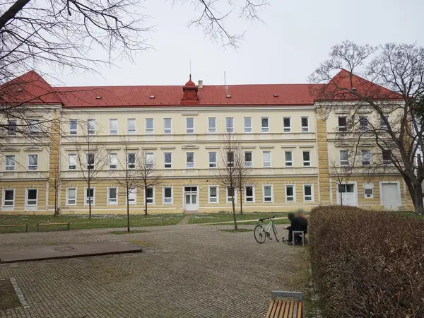 Fotografie školy "Střední škola polytechnická Hustopeče, příspěvková organizace"