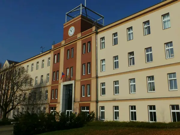 Fotografie školy "Obchodní akademie, Hotelová škola a Střední odborná škola Turnov"