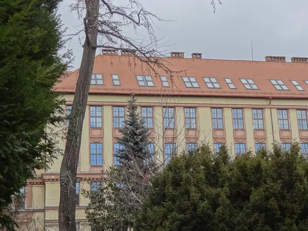 Fotografie školy "Obchodní akademie a vyšší odborná škola Brno, Kotlářská"