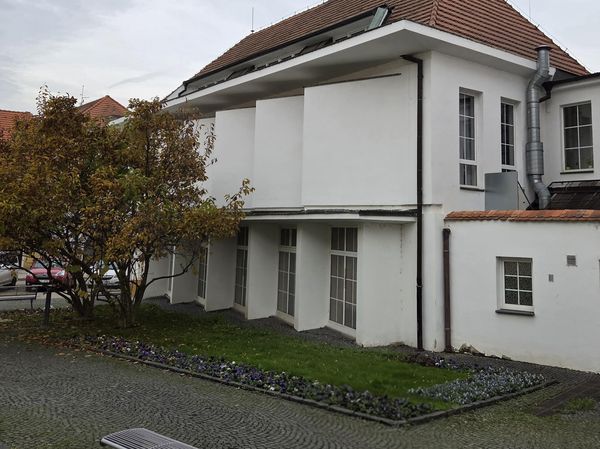 Fotografie školy "Soukromé střední odborné učiliště INDUSTRIA"