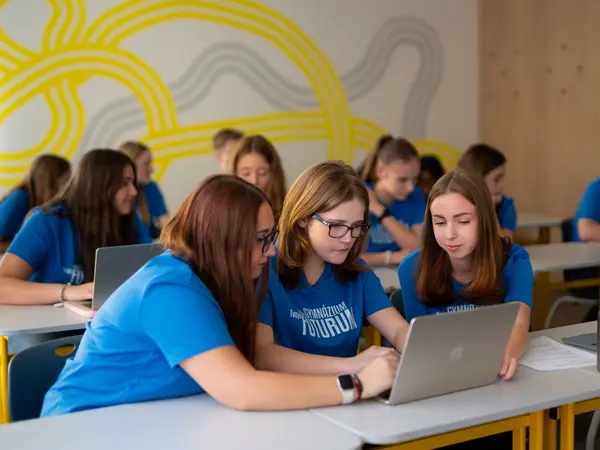 Fotografie školy "Střední škola Futurum"
