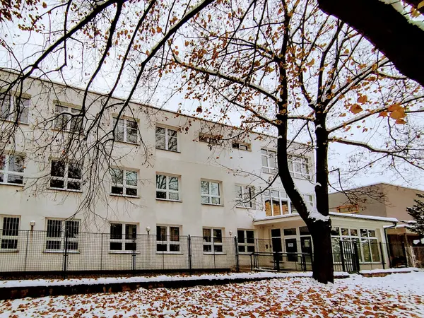 Fotografie školy "DELTA - Střední škola informatiky a ekonomie a Mateřská škola"