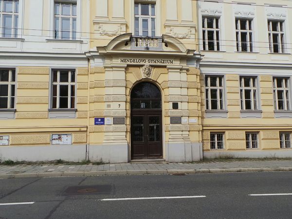 Fotografie školy "Mendelovo gymnázium, Opava"
