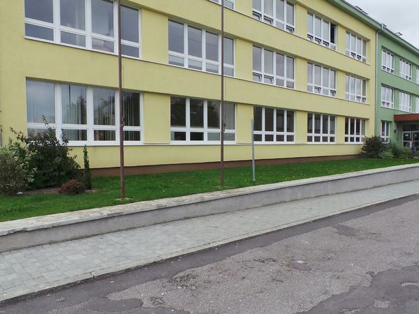 Fotografie školy "SOŠ Znojmo, příspěvková organizace"