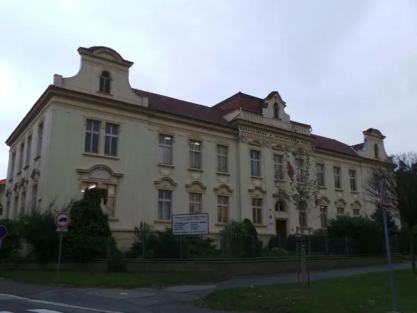 Fotografie školy "Střední odborné učiliště Slaný"