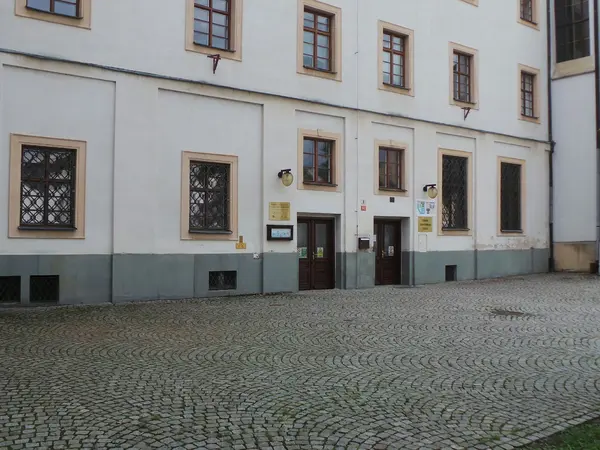Fotografie školy "Střední zdravotnická škola a Vyšší odborná škola zdravotnická, Šumperk"