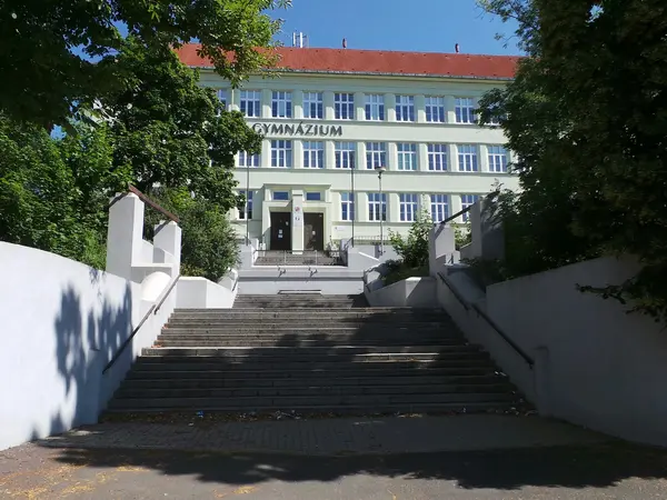 Fotografie školy "Gymnázium Chomutov"