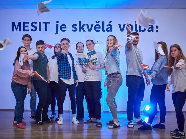 Fotografie školy "MESIT střední škola"