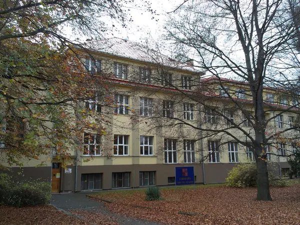 Fotografie školy "Gymnázium Františka Palackého, Neratovice"