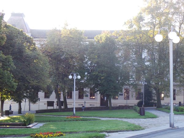 Fotografie školy "Gymnázium Jana Amose Komenského Nové Strašecí"