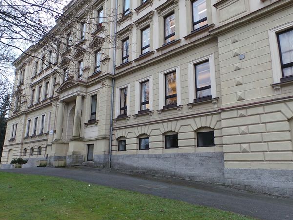Fotografie školy "Gymnázium, Tanvald"