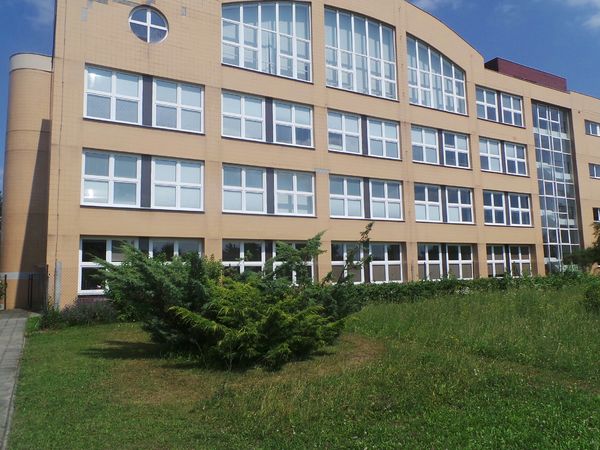 Fotografie školy "Střední zdravotnická škola a Vyšší odborná škola zdravotnická Kroměříž"