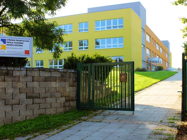 Fotografie školy "Střední průmyslová škola stavební Josefa Gočára"