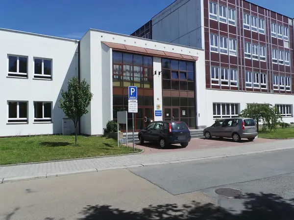 Fotografie školy "Gymnázium a střední odborná škola Rokycany"