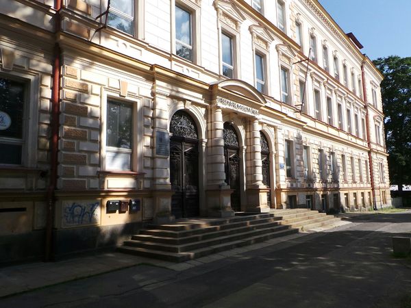 Fotografie školy "Střední průmyslová škola a Vyšší odborná škola, Liberec"
