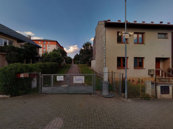 Fotografie školy "Základní škola a Praktická škola Nové Město na Moravě, Malá 154"