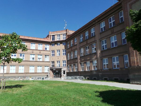Fotografie školy "ART ECON - Střední škola"