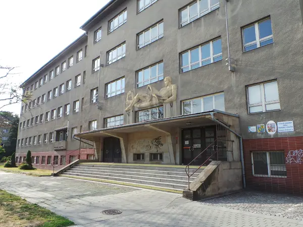 Fotografie školy "Střední odborná škola obchodu a služeb, Olomouc, Štursova 14"
