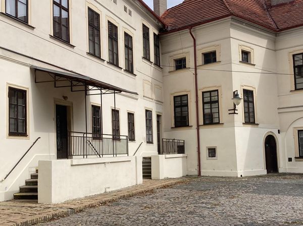 Fotografie školy "Střední odborná škola a Střední odborné učiliště, Horky nad Jizerou"