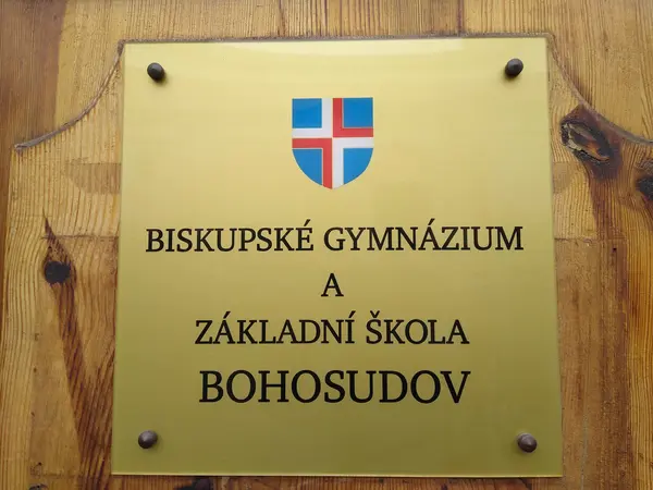 Fotografie školy "Biskupské gymnázium, ZŠ a MŠ Bohosudov"