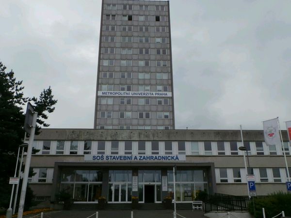 Fotografie školy "Střední odborná škola Jarov"
