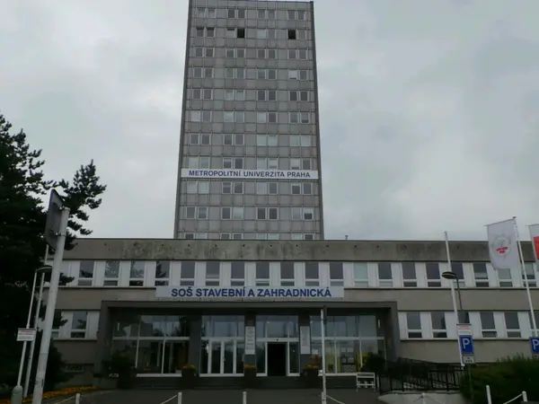 Fotografie školy "Střední odborná škola Jarov"