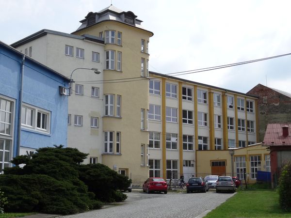 Fotografie školy "Střední škola průmyslová, Krnov"