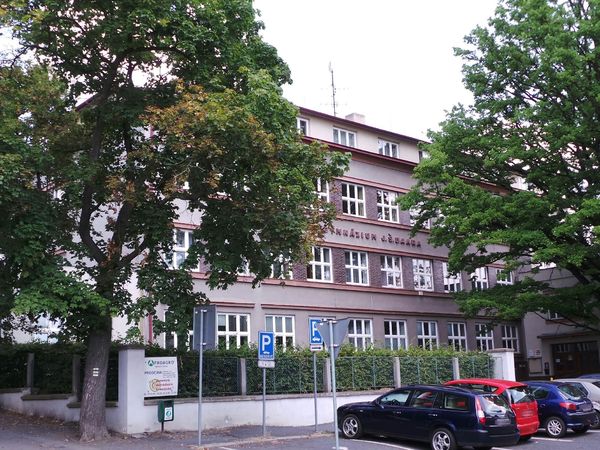 Fotografie školy "Gymnázium J. Š. Baara Domažlice"