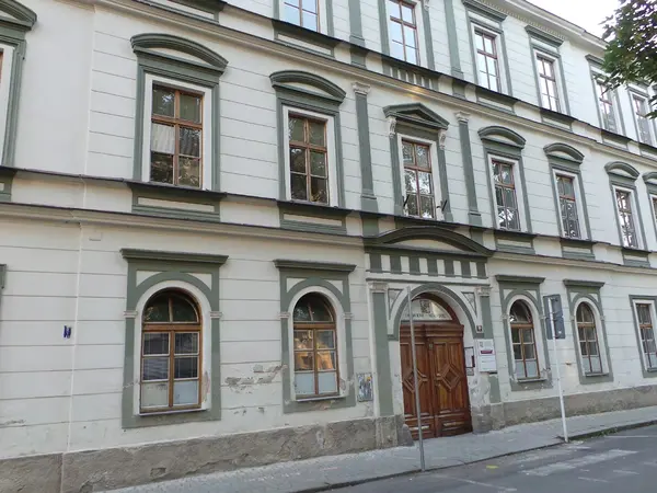 Fotografie školy "Obchodní akademie a Vyšší odborná škola, Příbram"