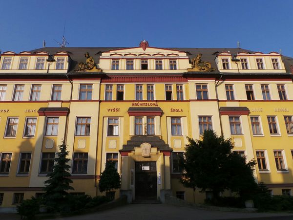 Fotografie školy "Střední průmyslová škola a Vyšší odborná škola, Chomutov"