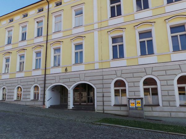 Fotografie školy "Střední průmyslová škola a Vyšší odborná škola Příbram"