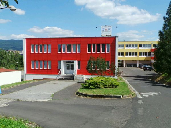 Fotografie školy "Střední škola stavební a strojní, Teplice"