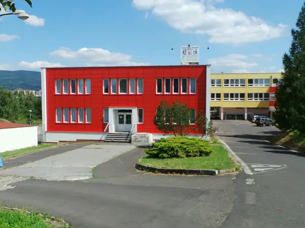 Fotografie školy "Střední škola stavební a strojní, Teplice"