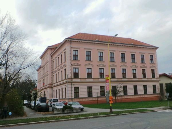 Fotografie školy "Gymnázium Františka Palackého Valašské Meziříčí"