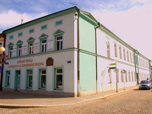 Fotografie školy "Střední škola informatiky a cestovního ruchu SČMSD Humpolec, s.r.o."