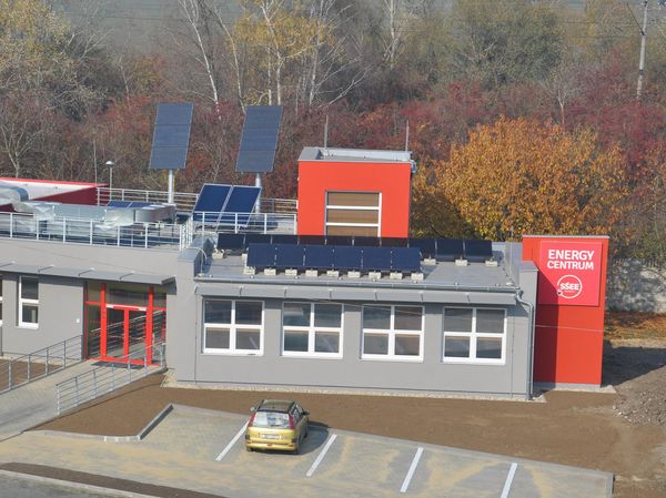 Fotografie školy "Střední škola elektrotechnická a energetická Sokolnice"