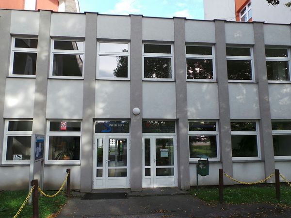 Fotografie školy "Střední škola řemesel, Frýdek-Místek, příspěvková organizace"