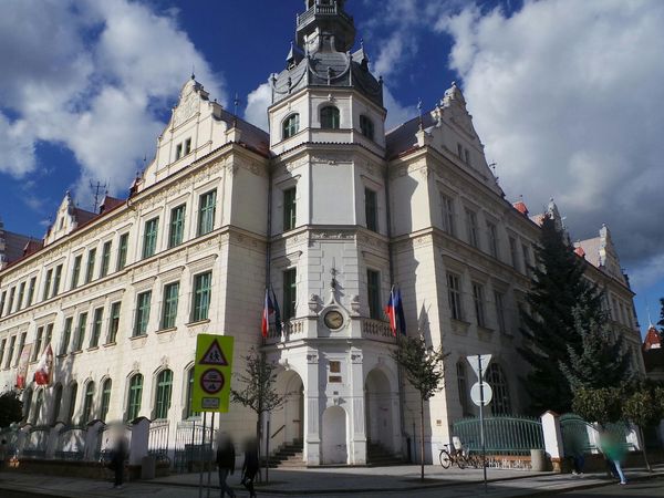 Fotografie školy "Gymnázium Bohumila Hrabala v Nymburce, příspěvková organizace"