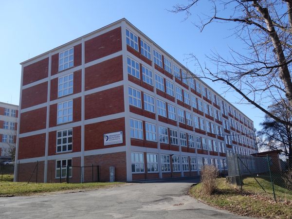 Fotografie školy "Střední průmyslová škola polytechnická - Centrum odborné přípravy Zlín"