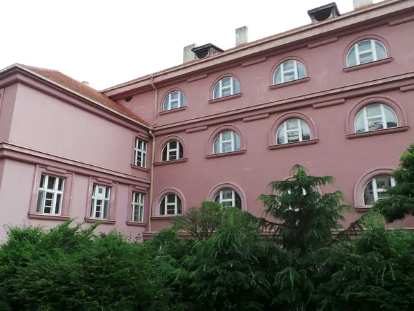 Fotografie školy "Gymnázium a Obchodní akademie Pelhřimov"