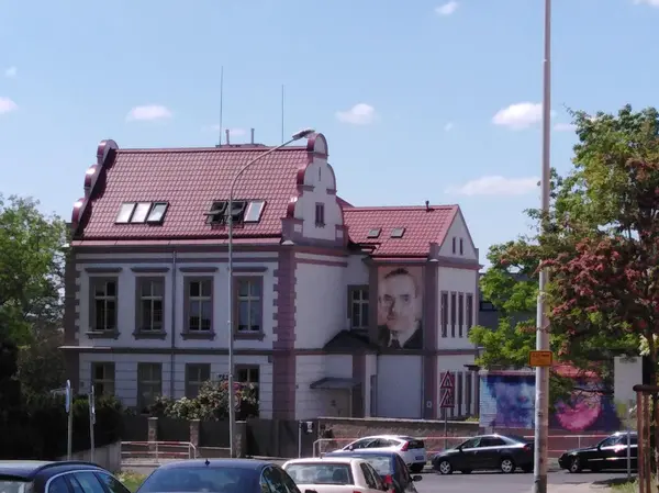 Fotografie školy "Gymnázium Thomase Manna"