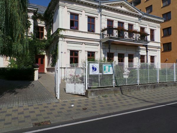 Fotografie školy "ZŠ a praktická škola Arkadie"