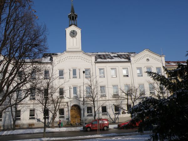 Fotografie školy "Obchodní akademie Kolín, Kutnohorská"