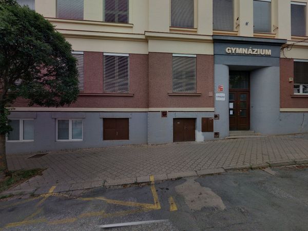 Fotografie školy "Gymnázium Tišnov"