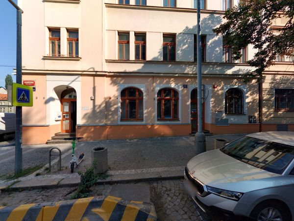 Fotografie školy "Fostra International"