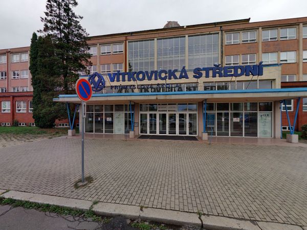 Fotografie školy "VÍTKOVICKÁ STŘEDNÍ PRŮMYSLOVÁ ŠKOLA"